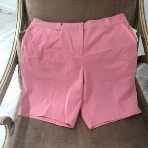 EP pro pink Bermuda short wicking fabric NWT 18